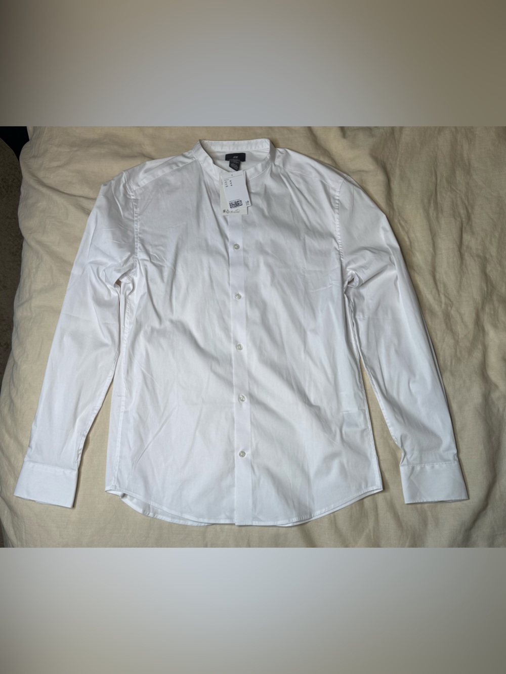 H&M Slim Fit White Band-Collar Dress Shirt M